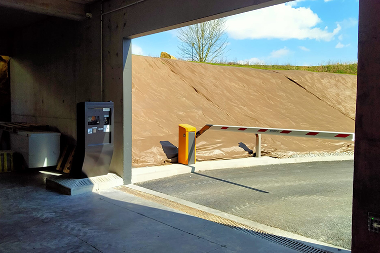 domaine du liziec aireservices parking 13
